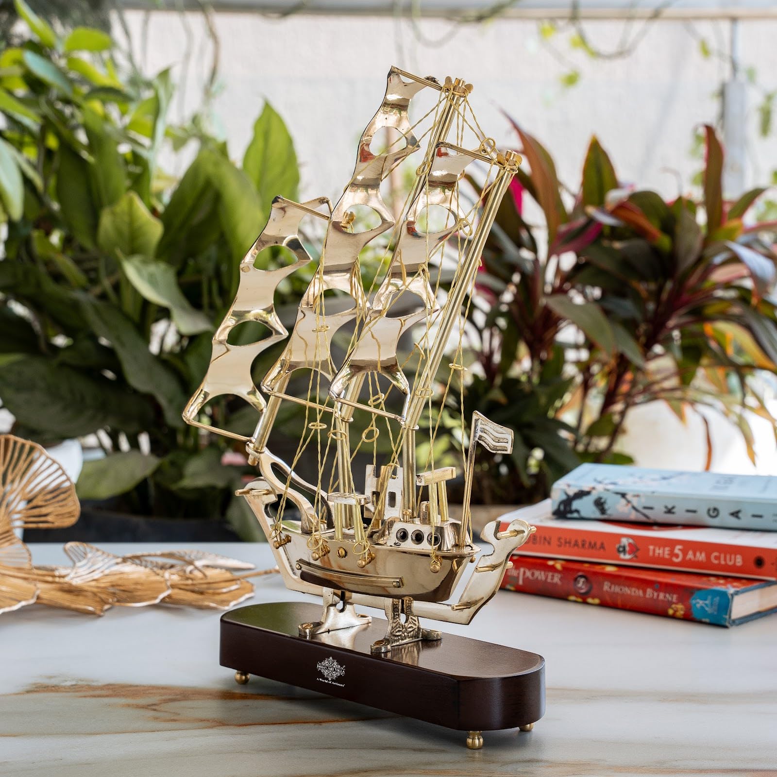INDIAN ART VILLA Brass Ship with Wooden Base, Showpiece Item, Perfect for Home Decoration and Gifting, 12'' Inch
